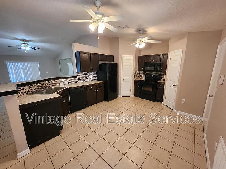13407 Copper Head Dr — Photo 5