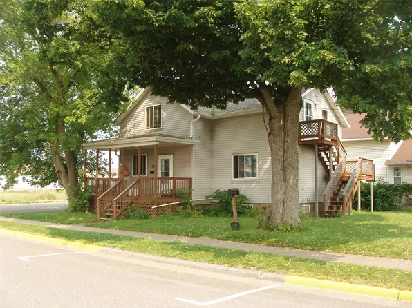 284 1st Street N, Park Falls, WI 54552