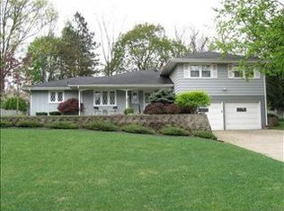 1807 Holiday Ln, Portage, MI 49024