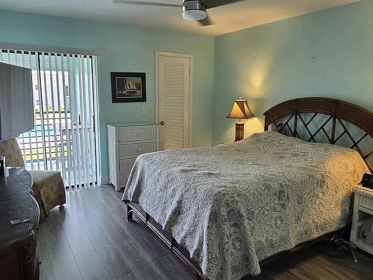 755 Saturn St #A205 — Photo 6