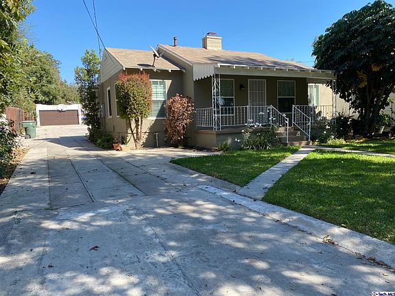 3rd image of 524 Cypress Ave