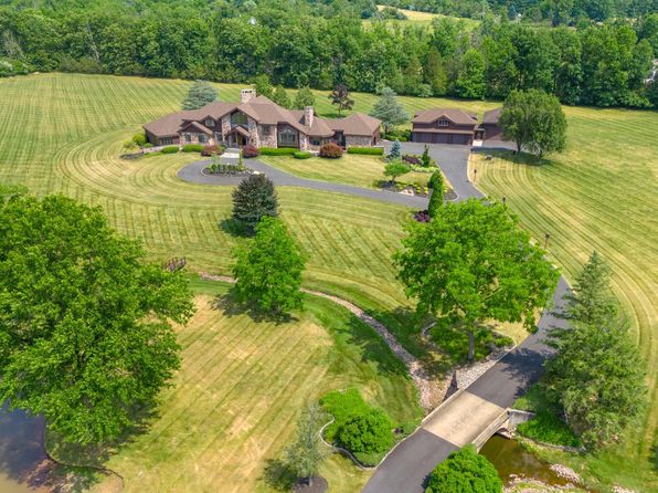 305 Elephant Path, Perkasie, PA 18944