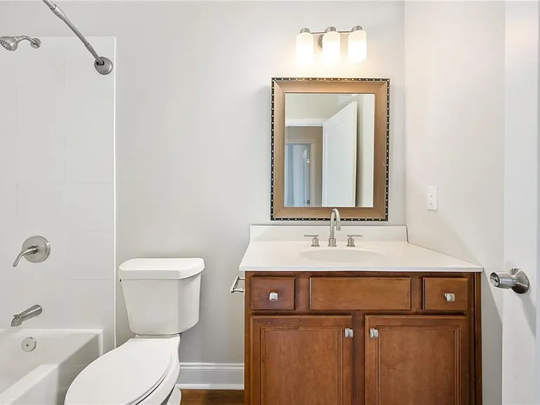 2295 Brandon Ct NE — Photo 16