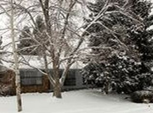 13715 W Alaska Pl, Lakewood, CO 80228