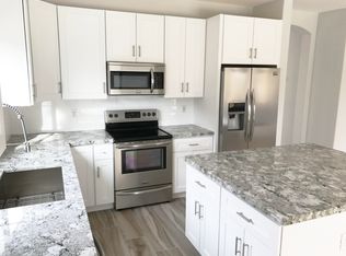 8135 W Ross Ave, Peoria, AZ 85382