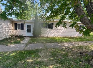 205 W Blaine Ave, Gettysburg, SD 57442