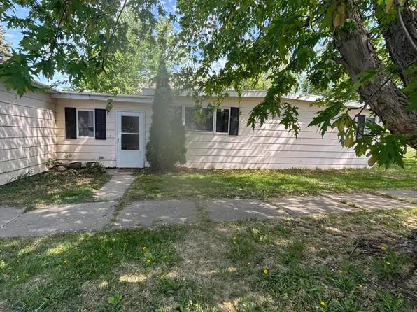 205 W Blaine Ave, Gettysburg, SD 57442