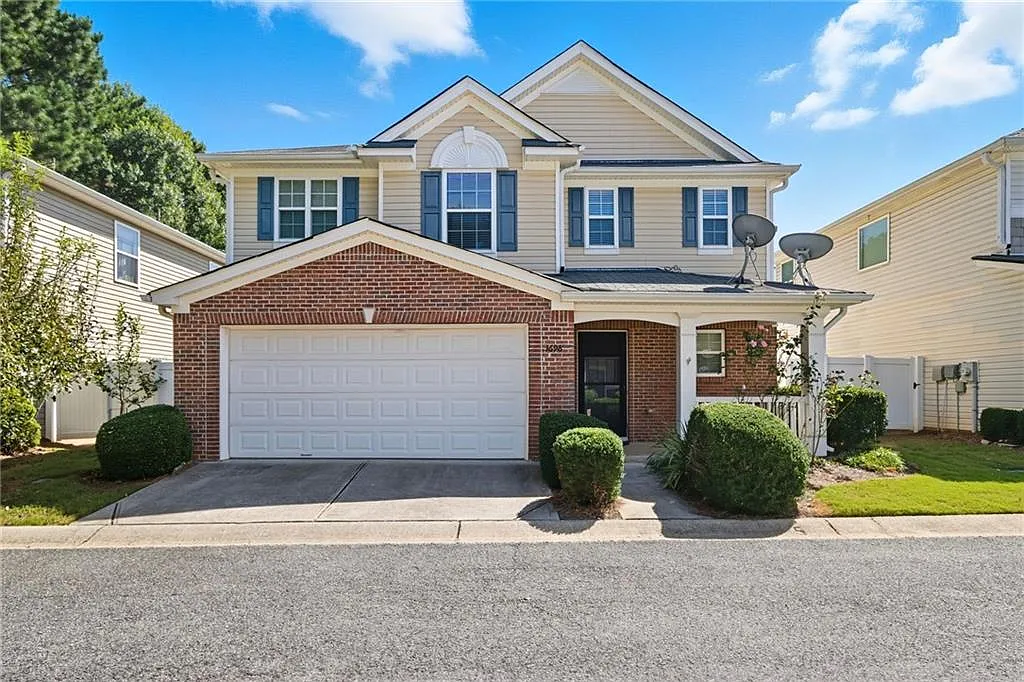 3 bed, 2.5 bath, 1789 sqft, $2,050 — Photo 1