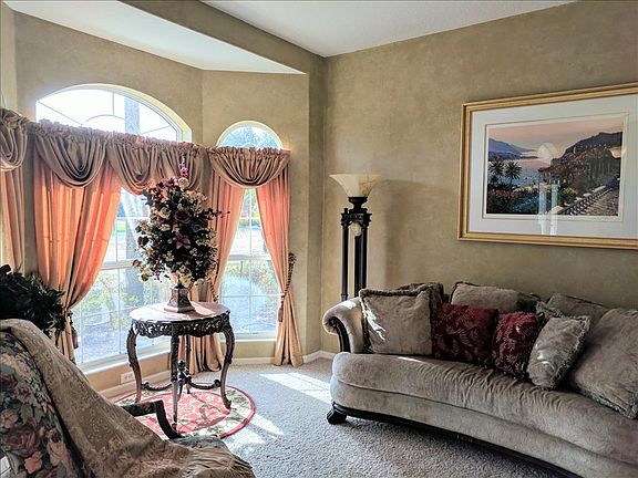 5th image of 38311 Timberlane Dr