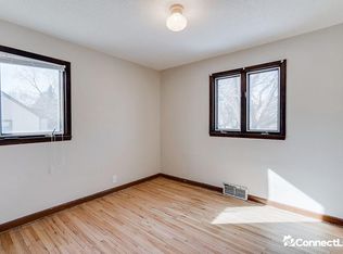 533 Cheri Ln NE, Fridley, MN 55421