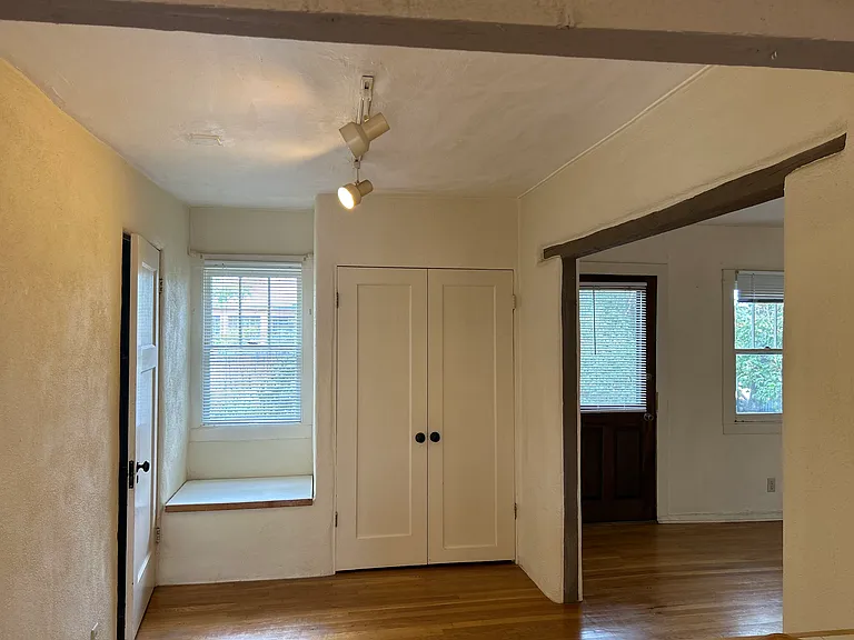 966 Alto St #A — Photo 2