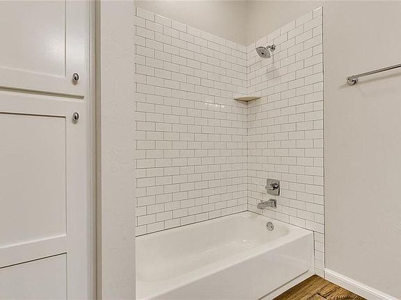 2nd image of 1709 Ne Euclid St
