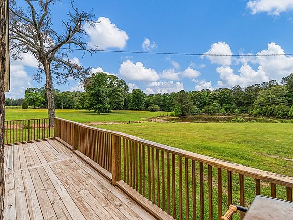 5th image of 540 Goat Rock Rd