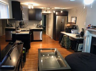 2052 Locust St #2E, Philadelphia, PA 19103