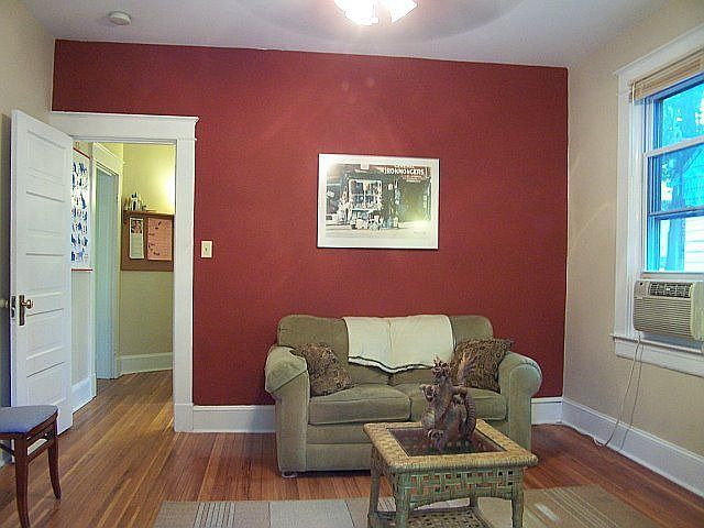 2nd image of 2404 Birch Dr