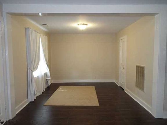 4th image of 1814 Sherrod Ave