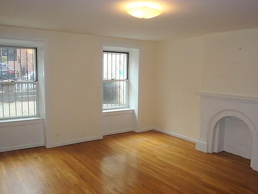 Rented by Carroll Gardens Realty | media 25