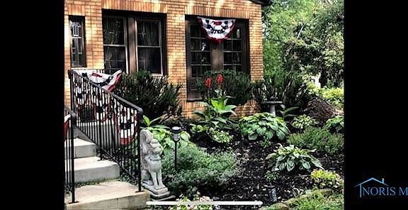 4th image of 801 Hickory St
