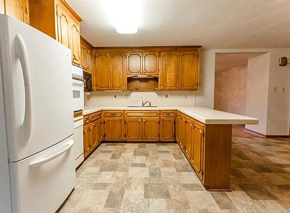 4th image of 13225 Overhill Dr
