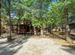 753 Sunset Ln, Sugarloaf, CA 92386