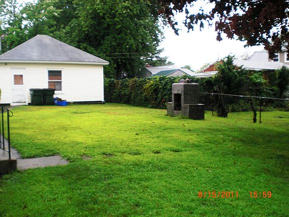 5th image of 50 Fruit Hill Ave #1