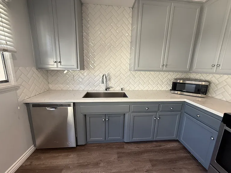 1222 McClellan Dr #11 — Photo 8