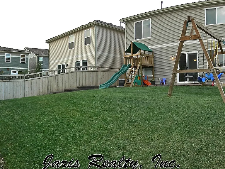 2270 Morningview Ln — Photo 16