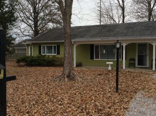 108 Marshall Pl, Carmi, IL 62821