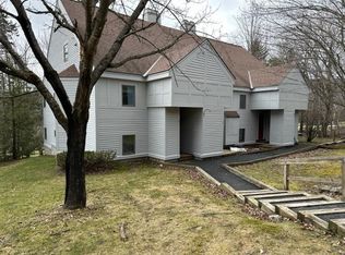 5 1st Ln UNIT 4, Wilmington, VT 05363