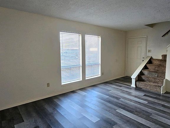 4th image of 805-815 Texas St #807