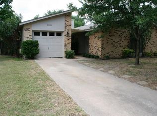3009 Bluestem Dr, College Station, TX 77845