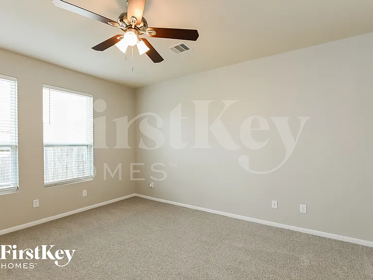 14902 Holland Grove Ct — Photo 13