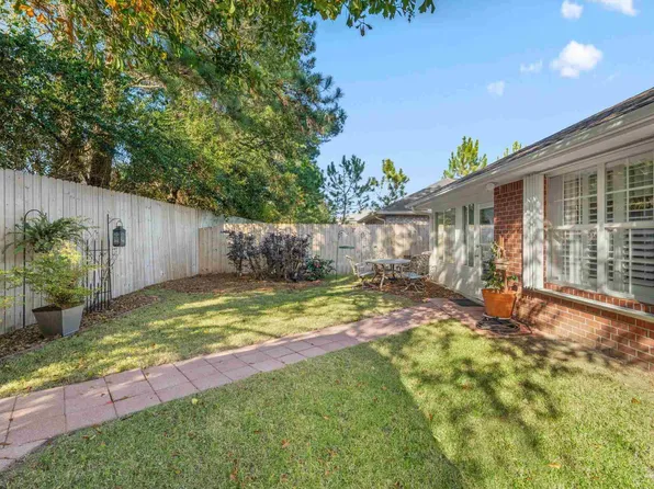 8981 Abbington Dr, Pensacola, FL 32534