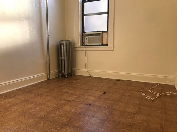 4th image of 29-26 Newtown Ave #3F