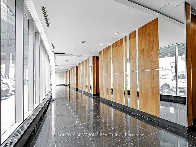 426 Lake Shore Blvd W #2 — Photo 7