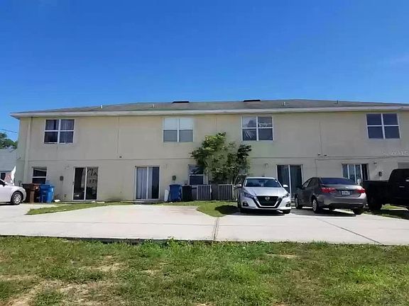 3rd image of 903 E Main St #921