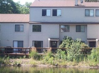 1440 Cedarwood Dr #24B, Westlake, OH 44145