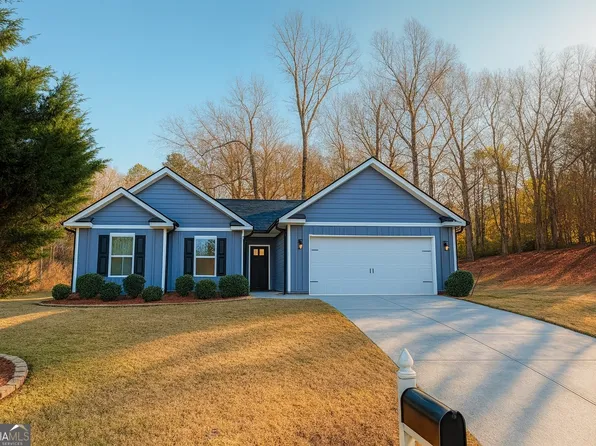 178 Cole Court Dr, Commerce, GA 30529