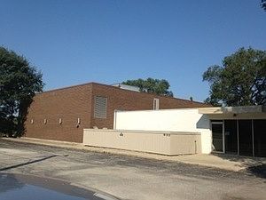 1st image of 900 Hitt St