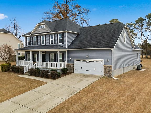 3rd image of 443 Brownstone Drive