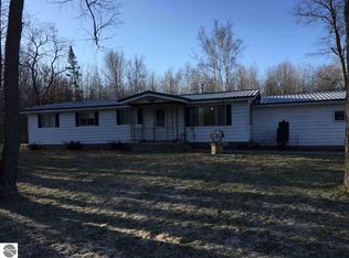 6060 E Cadillac Rd, Falmouth, MI 49632
