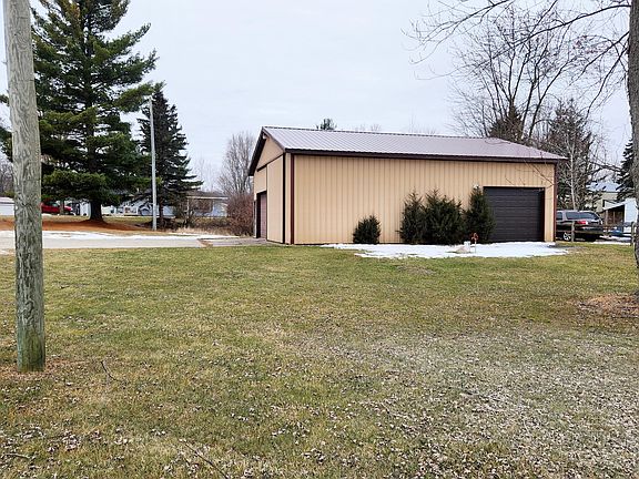5th image of 2543 Lucille Dr