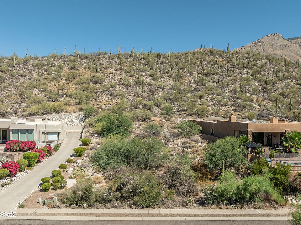 1st image of 6513 N Calle De La Lluvia