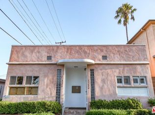 3662 1/2 W 54th St, Los Angeles, CA 90043