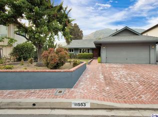 11553 Dellmont Dr, Tujunga, CA 91042
