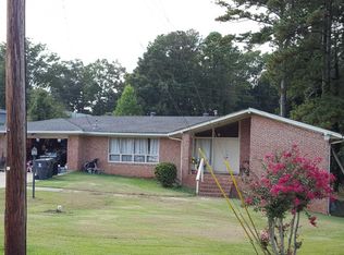 6561 Charles Dr, Morrow, GA 30260