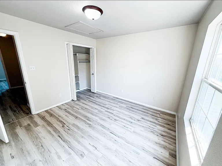 4007 Balmoral Dr — Photo 11