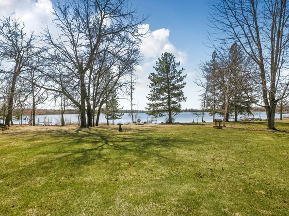 7101 Browns Ln, Brainerd, MN 56401