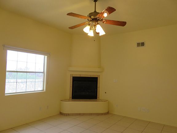 4th image of 1307 Arnold Palmer Ct