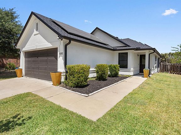 2nd image of 4202 Kings Canyon Dr